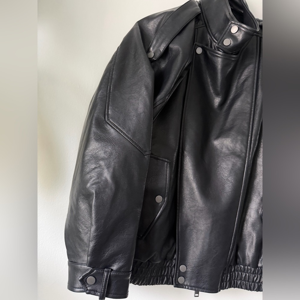 Abercrombie & Fitch Black Faux-Leather Bomber Jacket - Picture 2 of 5